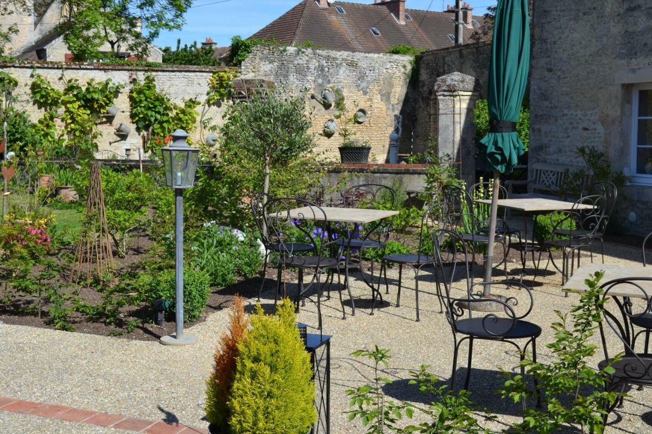La Maison Des Buis Falaise  Kültér fotó