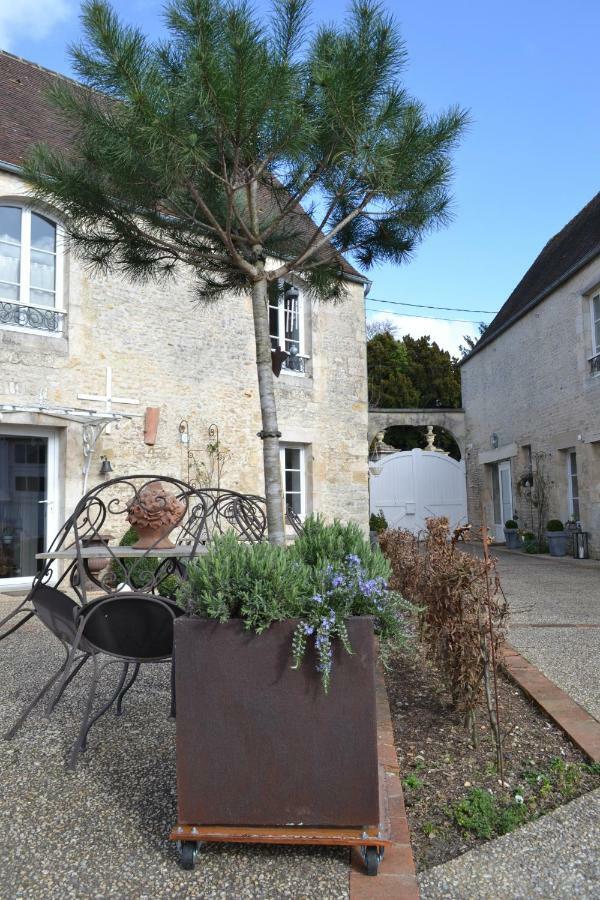 La Maison Des Buis Falaise  Kültér fotó