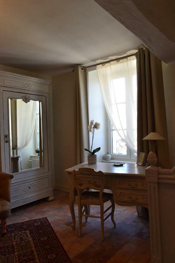 La Maison Des Buis Falaise  Kültér fotó